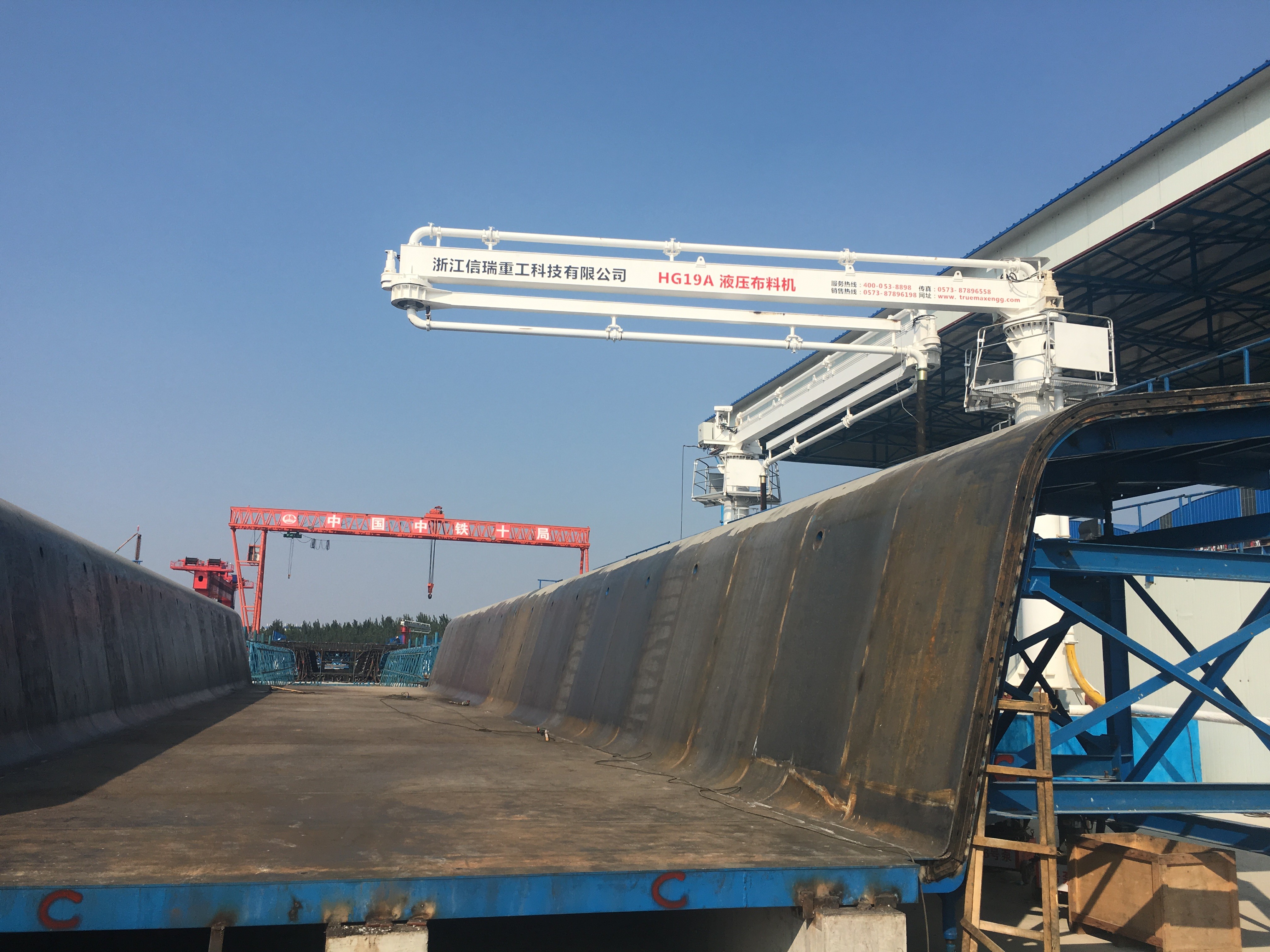 預(yù)制件布料機(jī) 預(yù)制件布料機(jī)